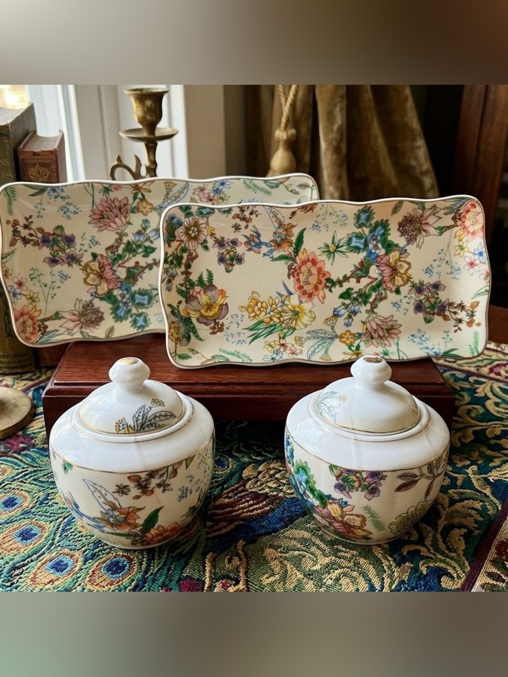 Vintage porcelain Wildflower set